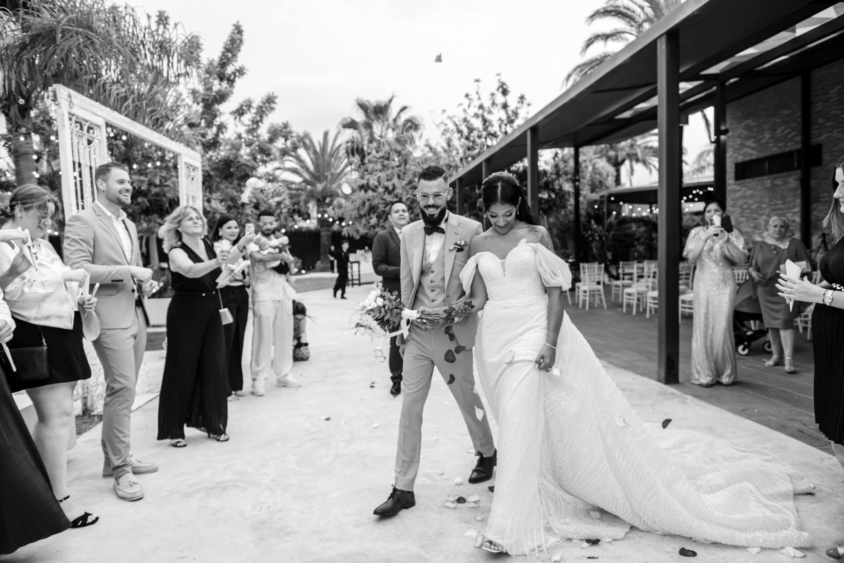 Fotografía de boda de la boda de Nasthia & Andreas en Salones Cancela, Sueca. Arroz.